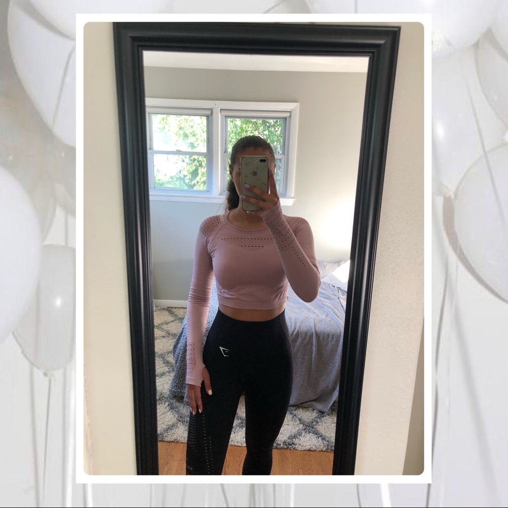 Gymshark cropped active top